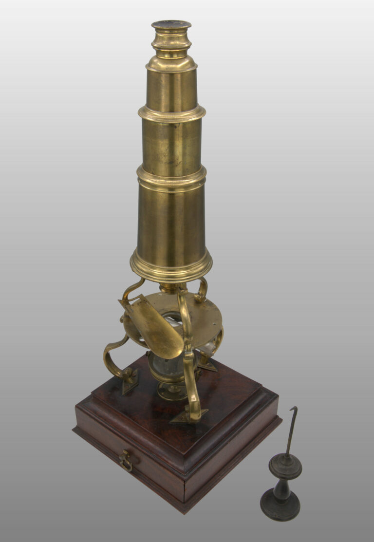Microscope type Culpeper, photo de détail