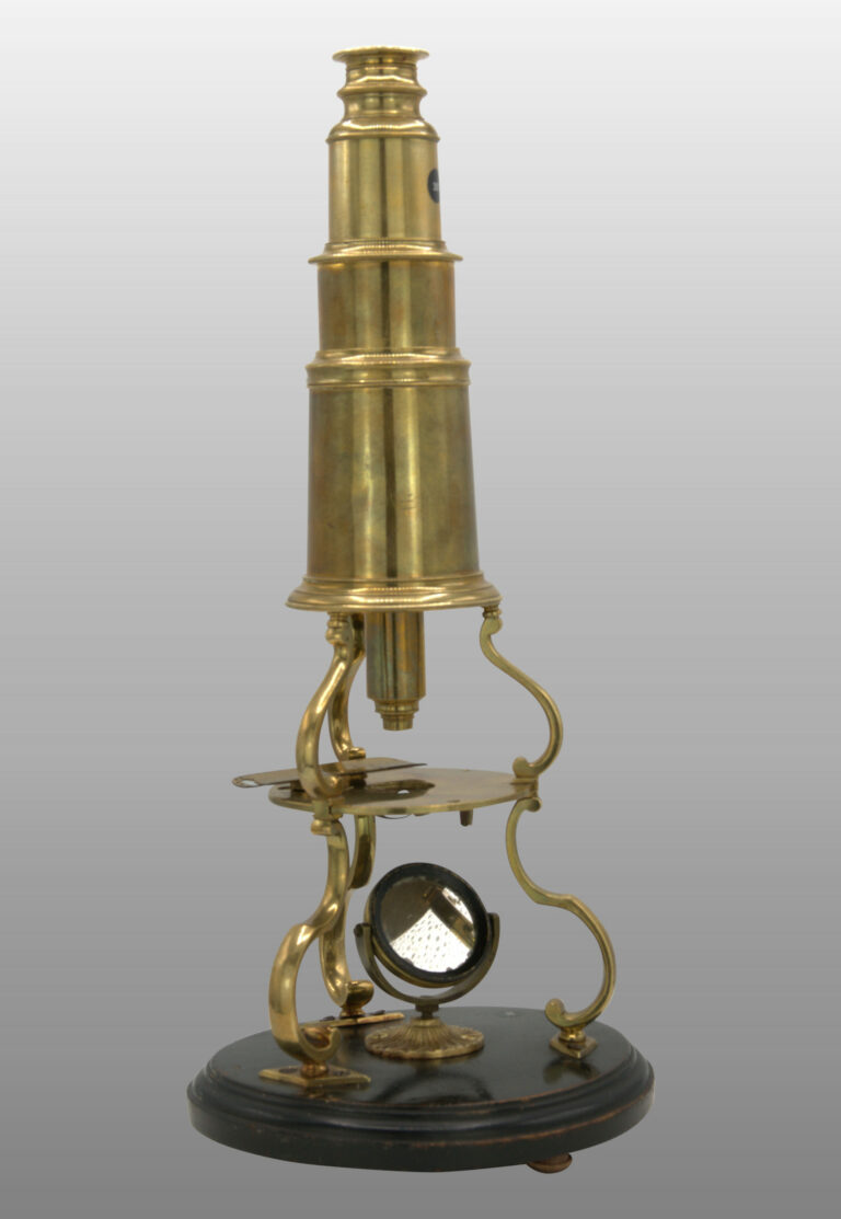 Microscope type Culpeper, photo de détail