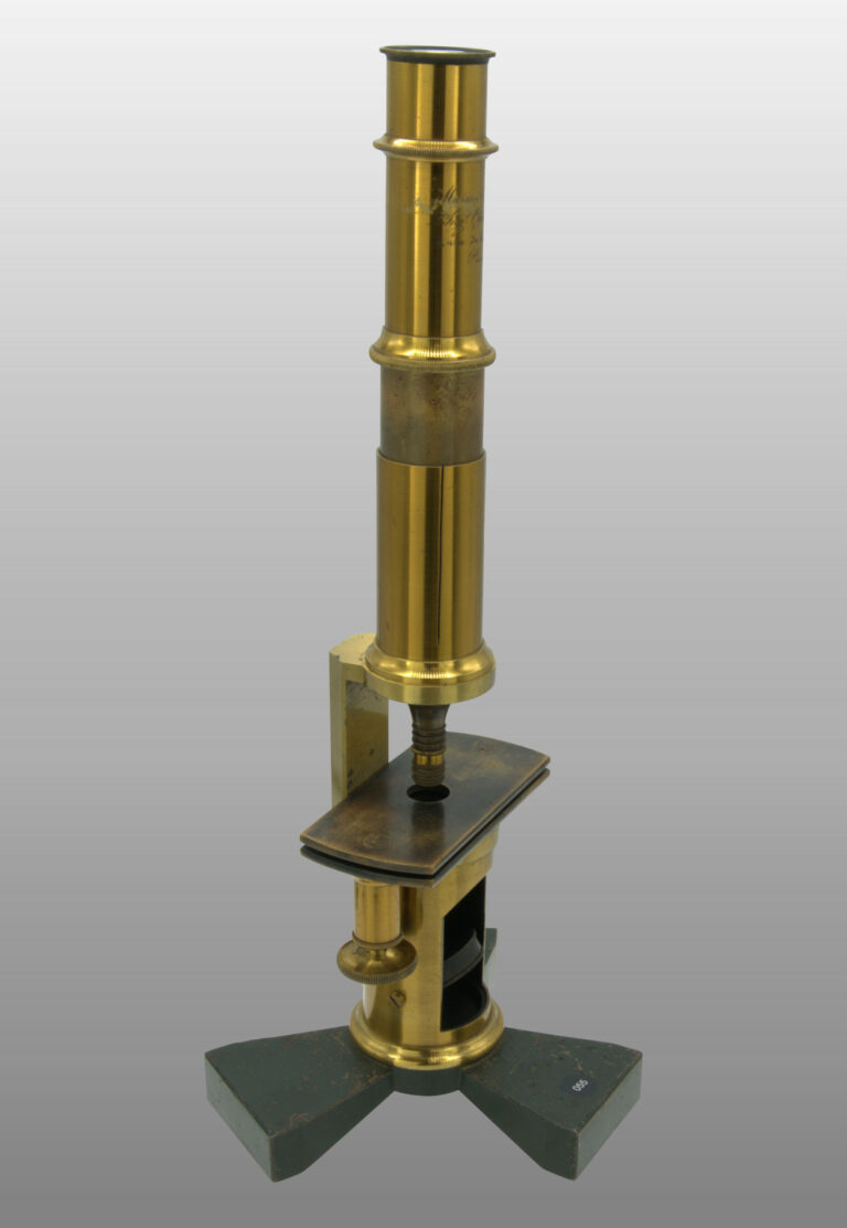Microscope cylindrique ou tambour, photo de détail