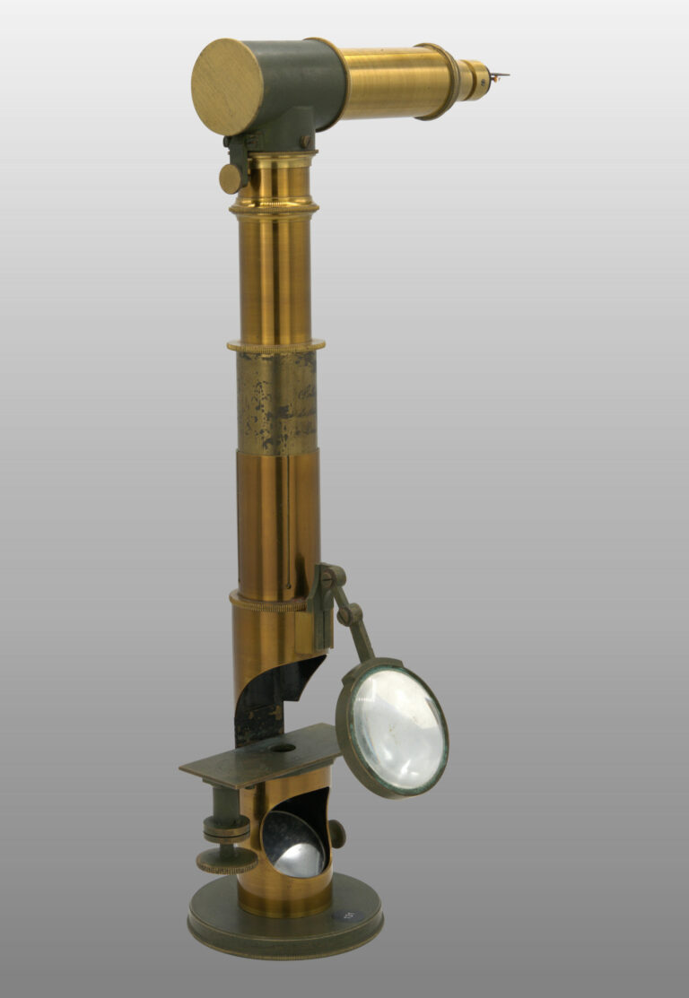 Microscope cylindrique ou tambour, photo de détail