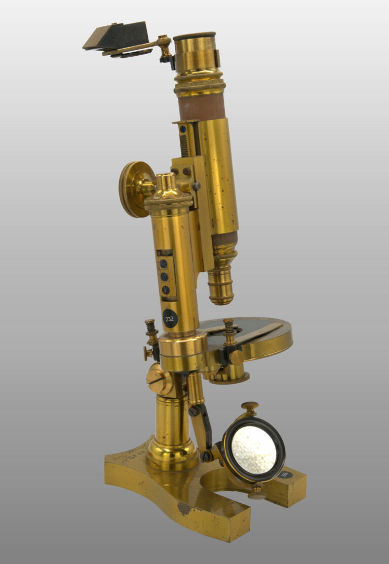 Microscope moyen modèle droit inclinant, photo de détail