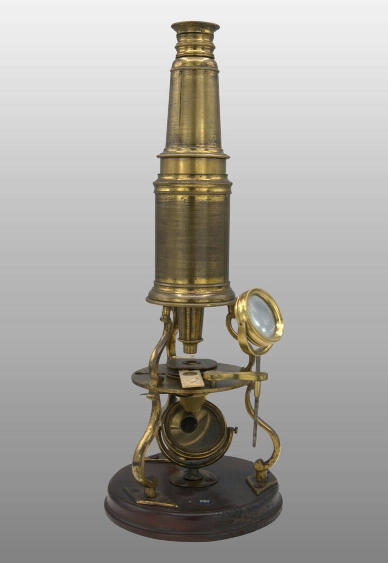 Microscope type Culpeper, photo de détail