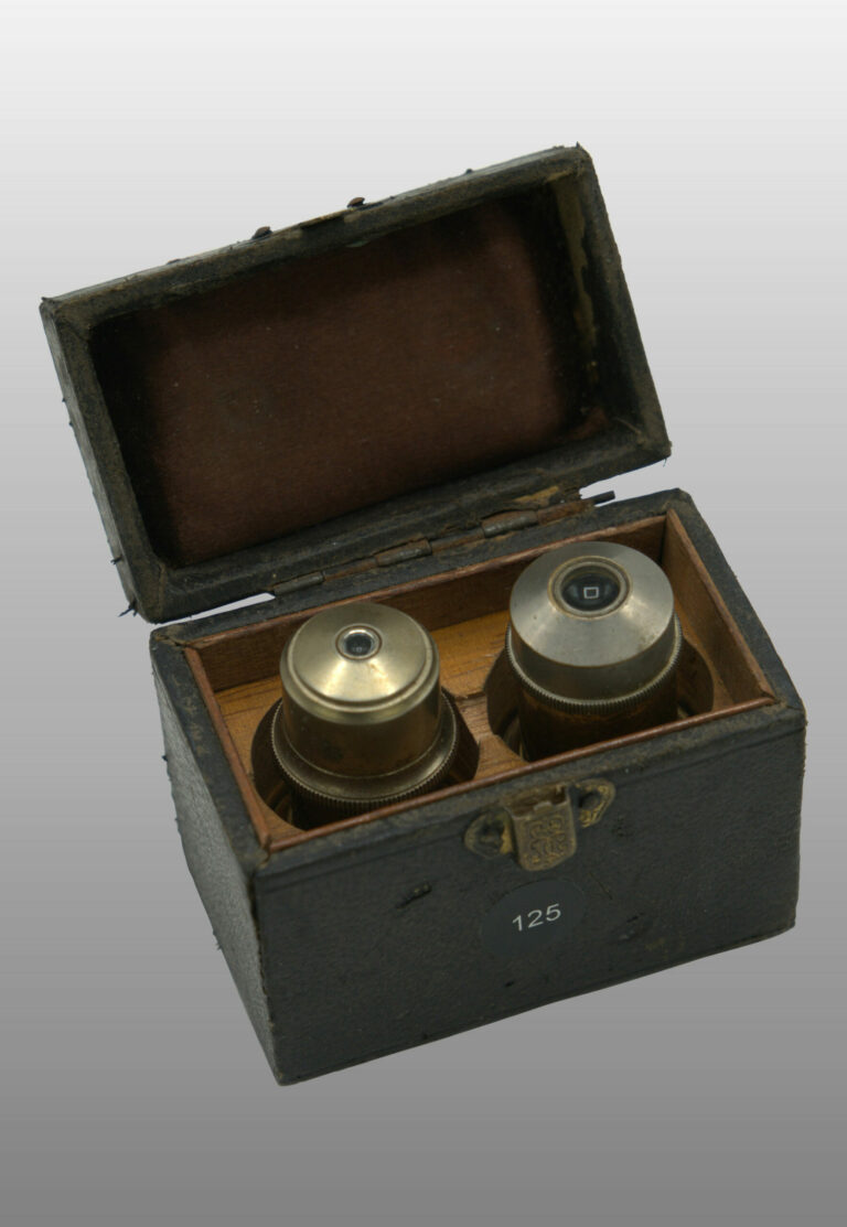 Microscope de démonstration, photo de détail