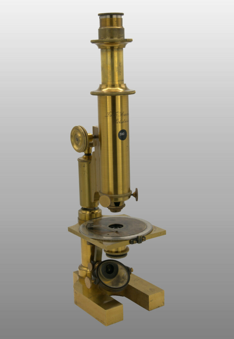 Microscope polarisant statif IX HARTNACK, photo de détail